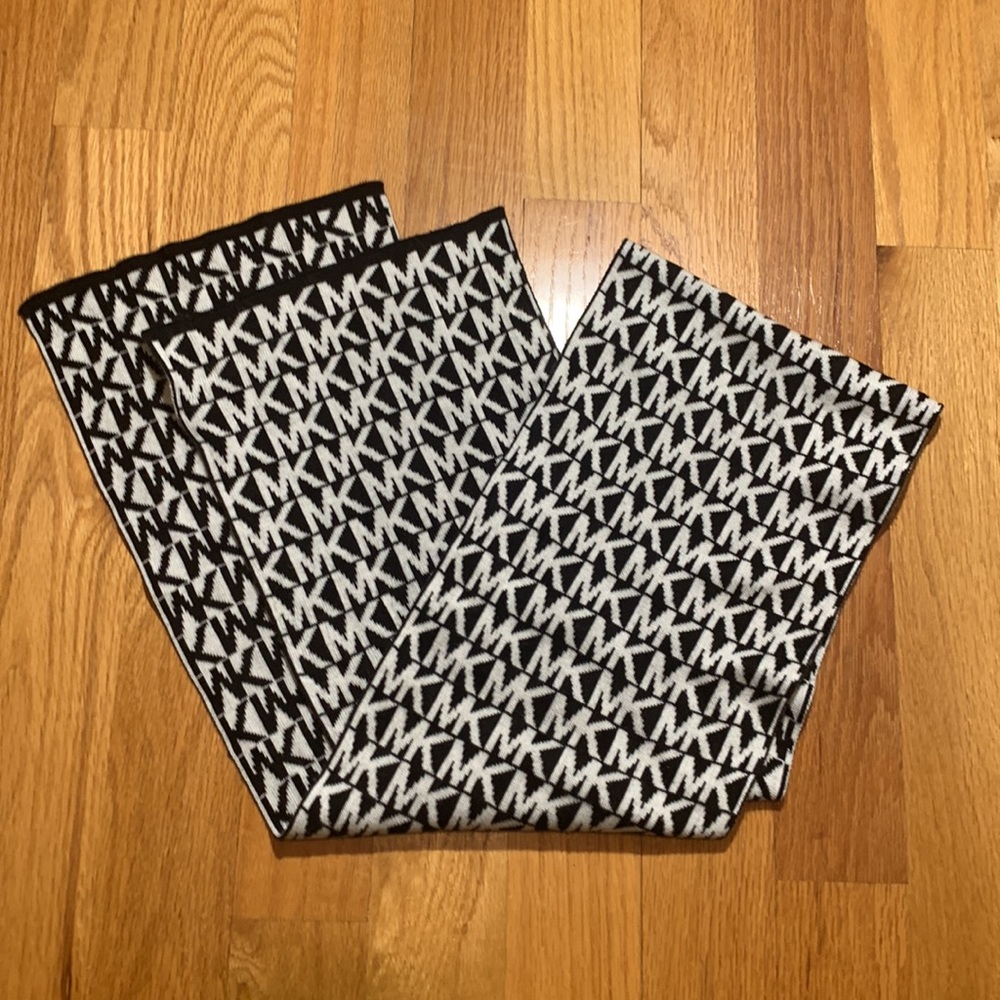 Michael Kors Black White Logo Repeat Scarf